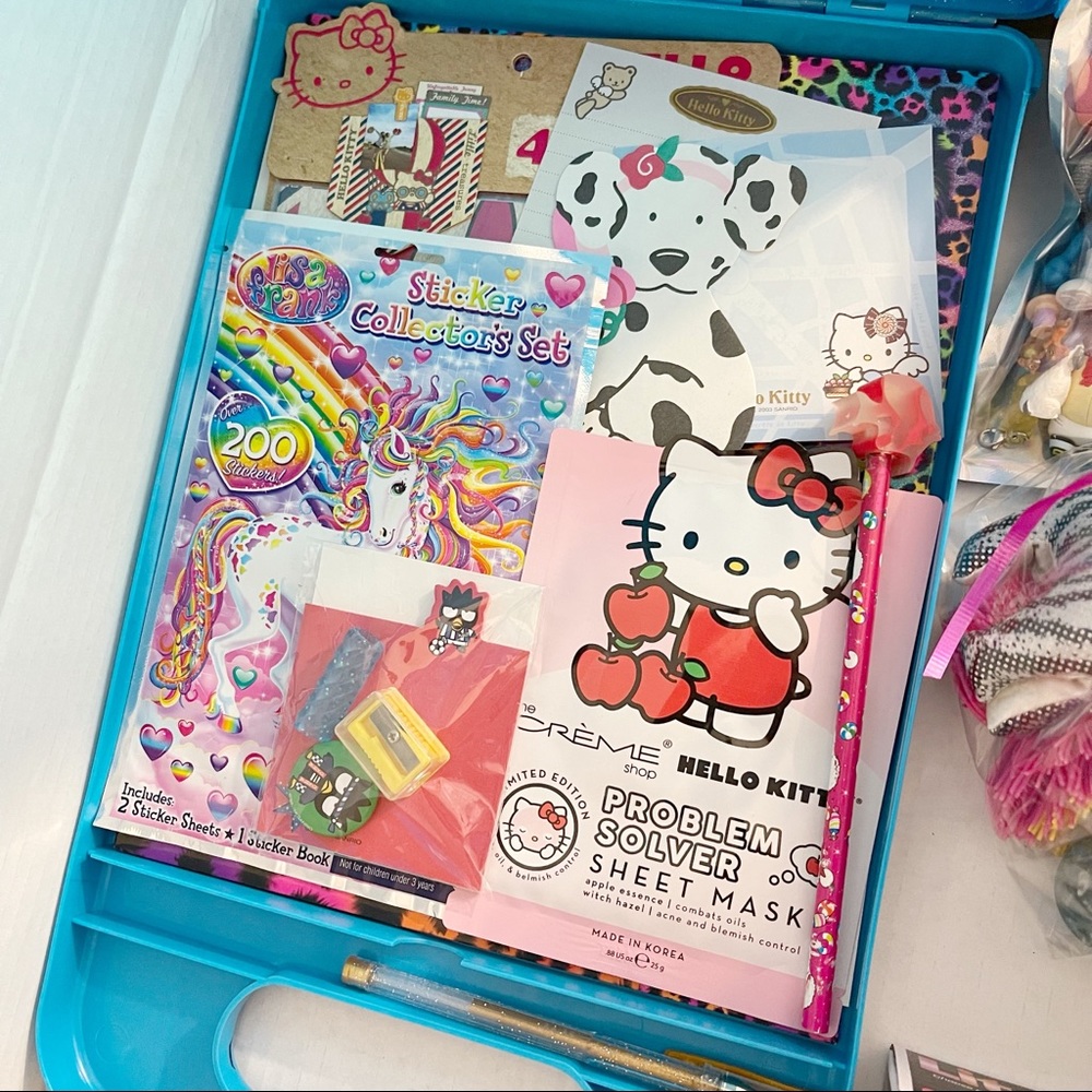 90s Girl Y2K Mystery Surprise Box! - Picture 9 of 10
